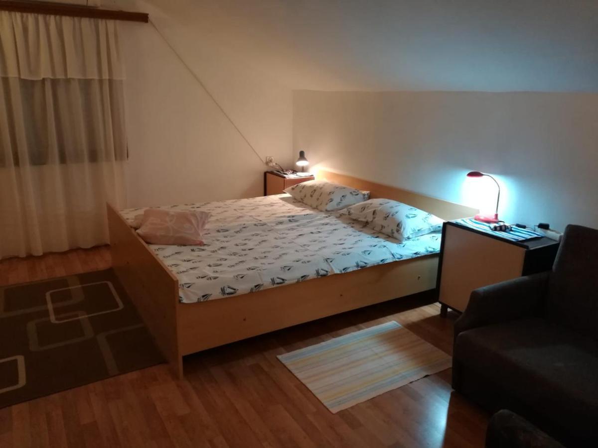 Raslina Sun Apartment Extérieur photo